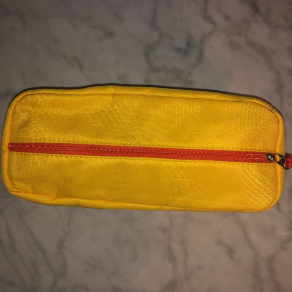 Marvel Avengers Superhero Case Yellow School Bus Zippered Bag Back to School Bag - Picture 5 of 7